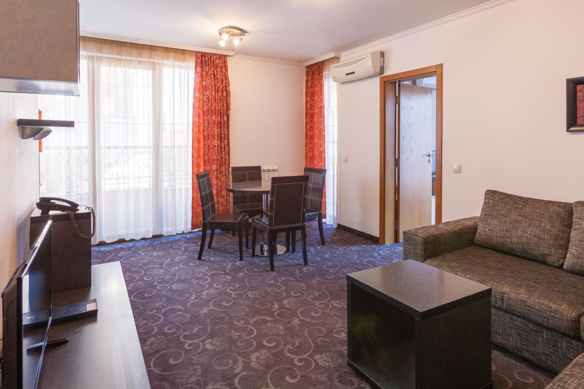 Семеен Хотел Опера Burgas Quarto foto